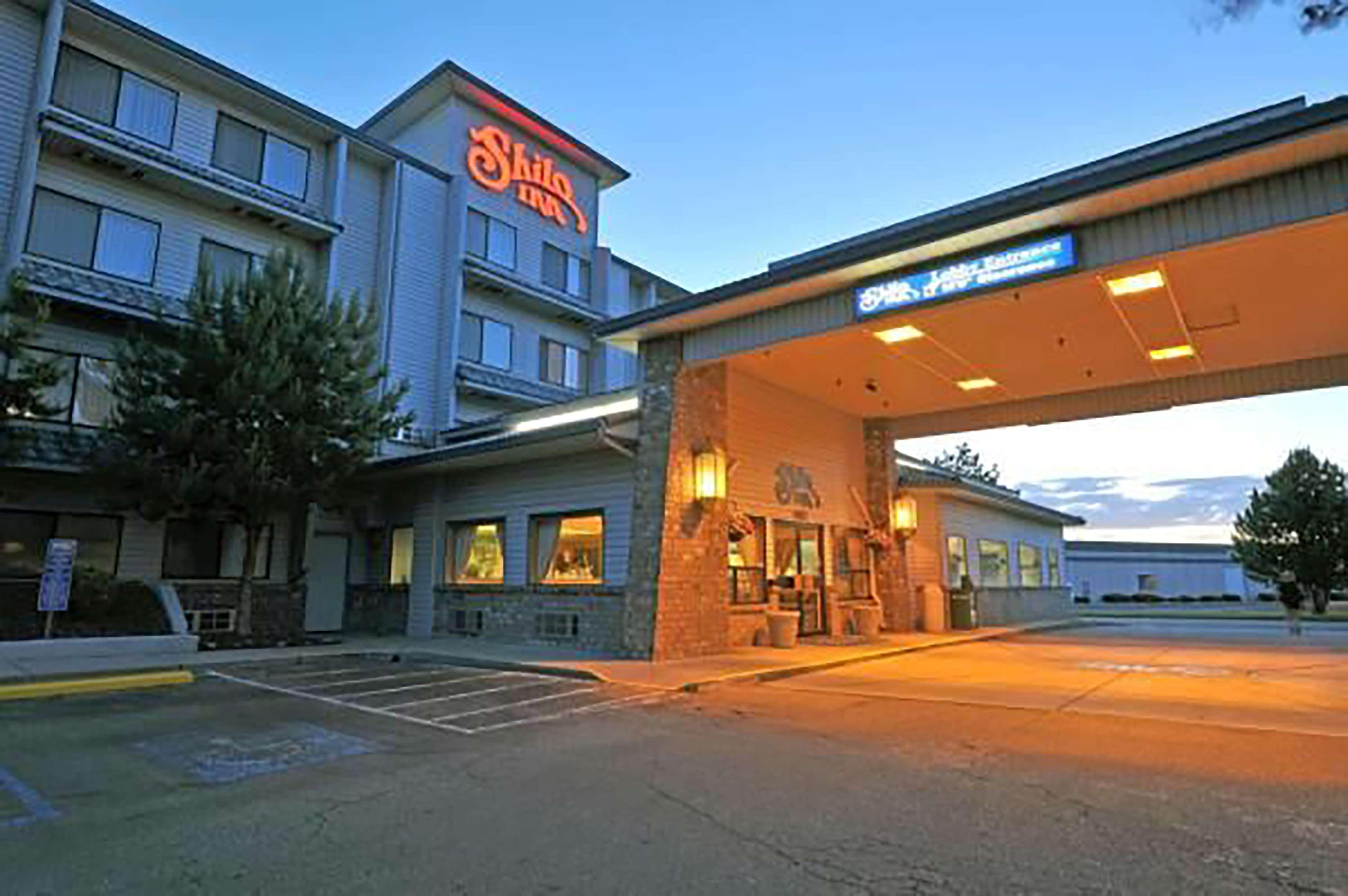 Shilo Inn Suites Hotel - Nampa Suites Exterior photo